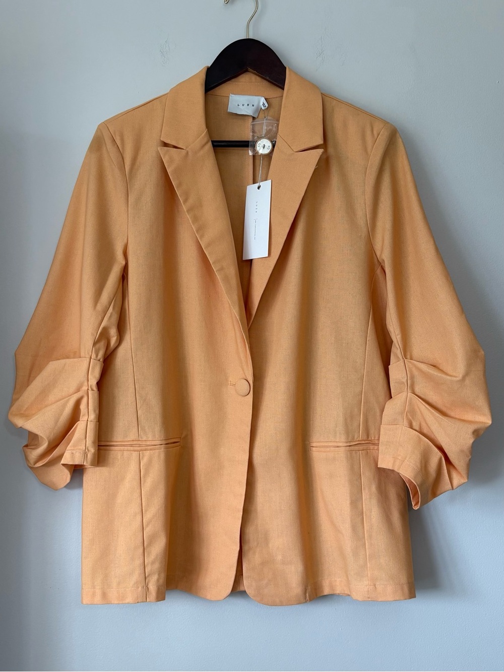 NWT Lush Oversized Linen Blend Blazer Ruched Sleeves Medium Boyfriend Flaw
